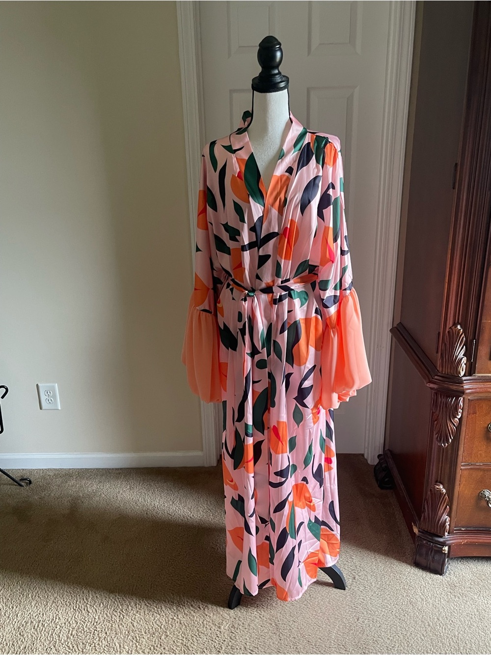 Women's Pink Floral Maxi Dress Robe with Bell Sleeves